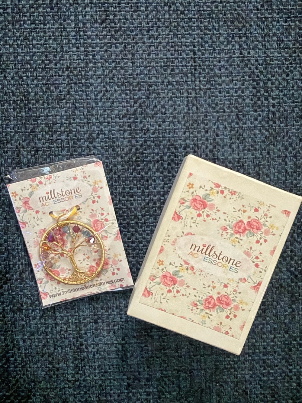 Millstone Accessories Tree of Life Wire Wrapped Pendant NIP
